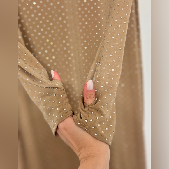 Show me your Mumu embellished maxi nude gown custom thumbholes small Modest - Picture 5 of 5